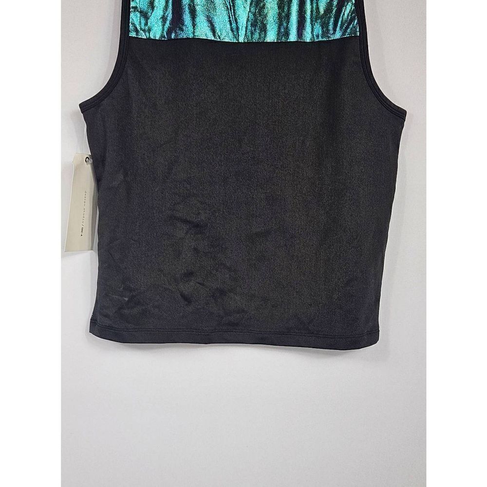 SA DESIGN STUDIO Crop Tee - Picture 8 of 8